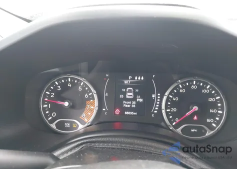 2019 Jeep Renegade Latitude Fwd z USA, uszkodzony, nr VIN ZACNJABB0KPK90189